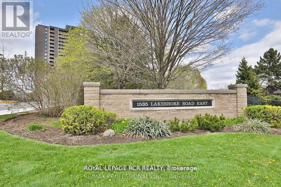 205 - 1535 LAKESHORE ROAD E