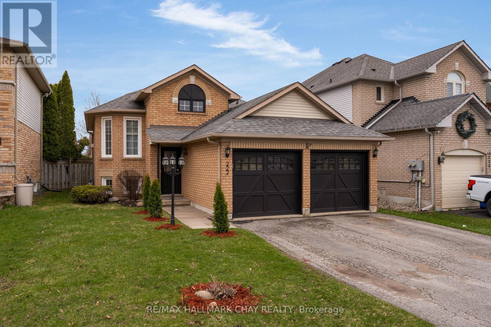 222 WESSENGER DRIVE