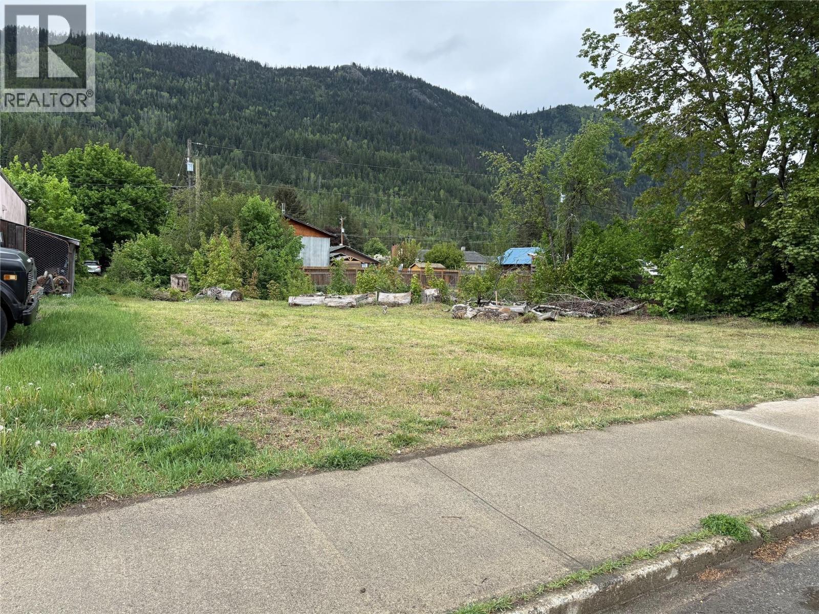 Lots A&B Sayward Avenue
