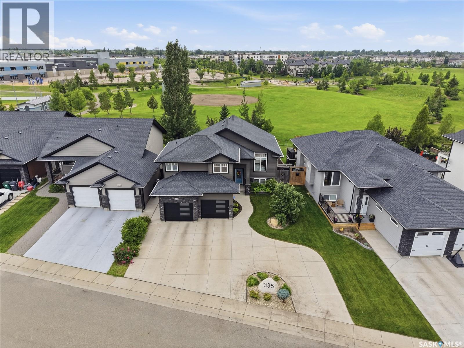 335 Dawson CRESCENT