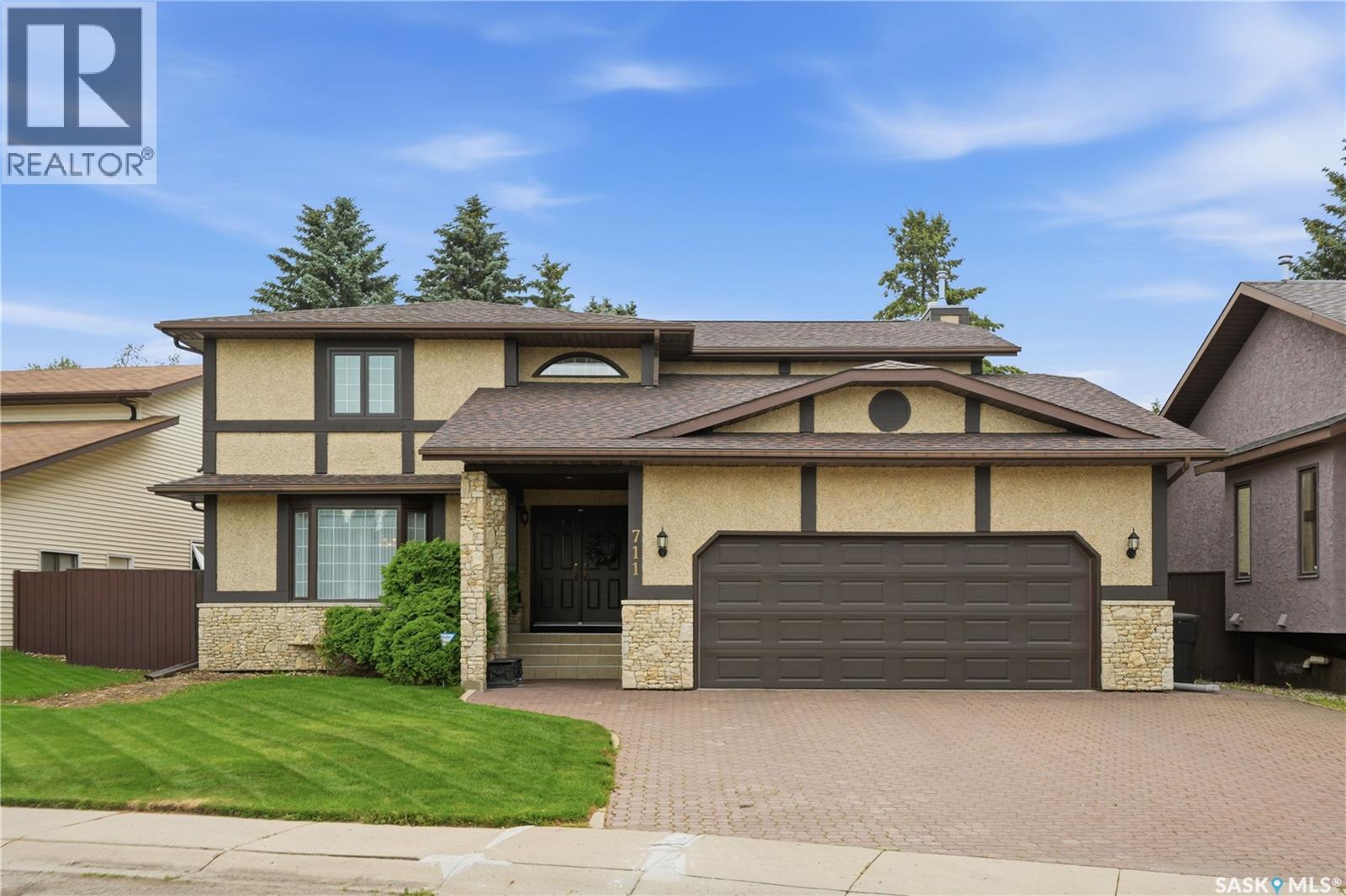 711 Whitewood COURT