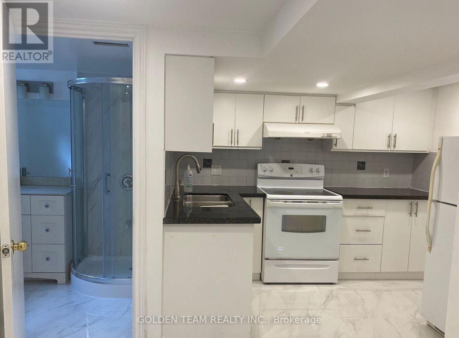 BSMT - 21 CANHAM CRESCENT