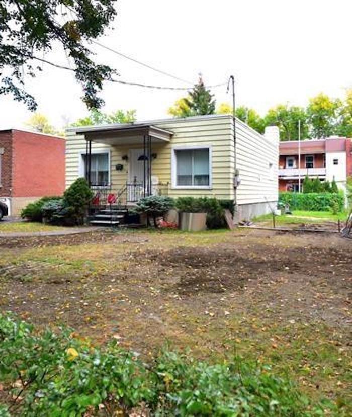 6886 Rue Jogues