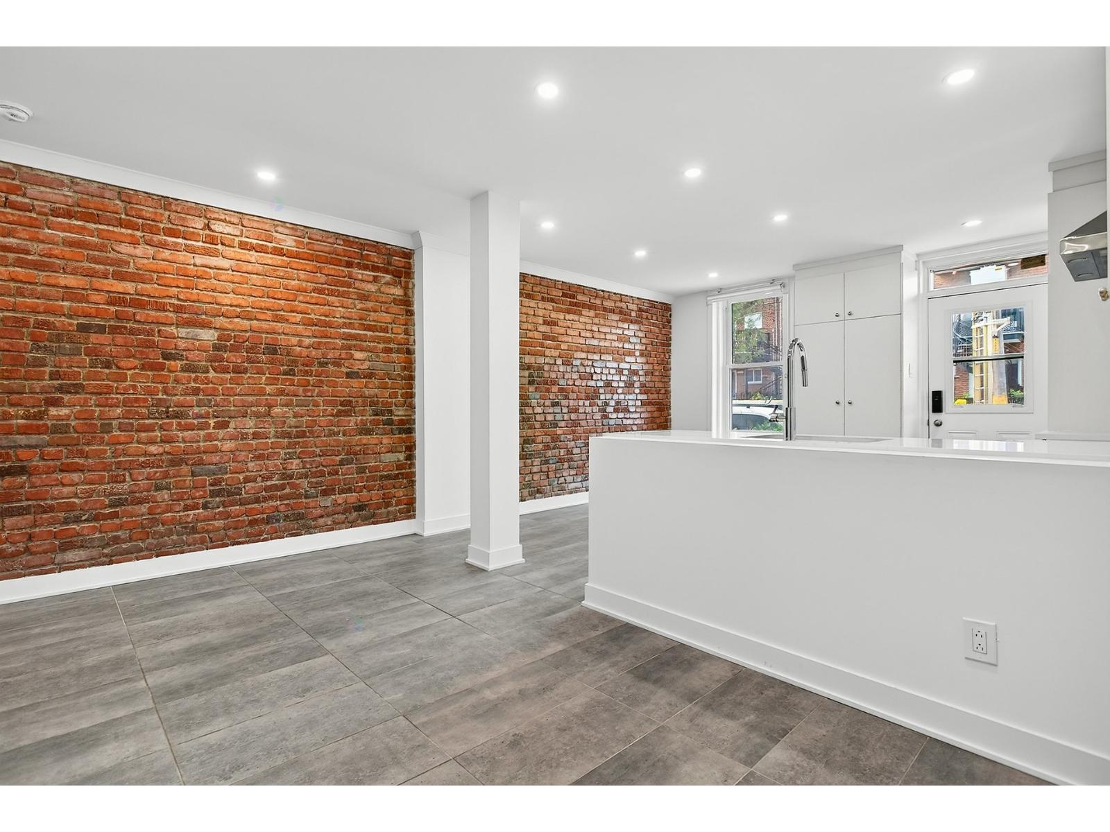 672 Rue De Cadillac