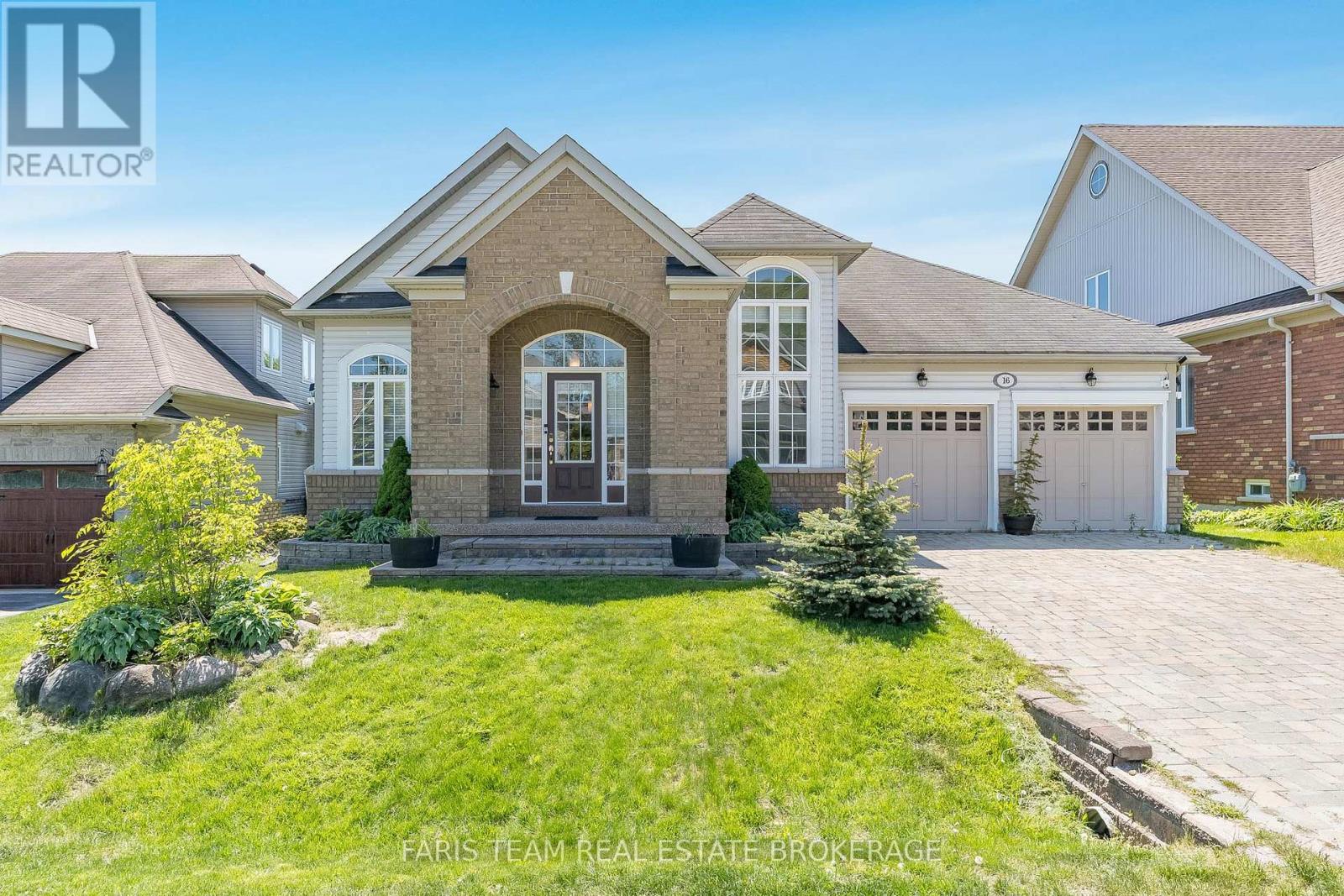 16 LANDSCAPE DRIVE