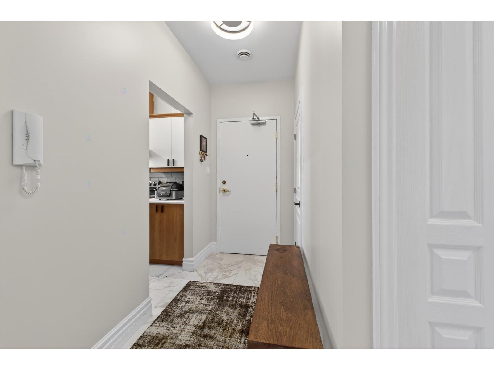 For sale: 2293 Rue Racine, #402, Longueuil (Saint-Hubert), Quebec