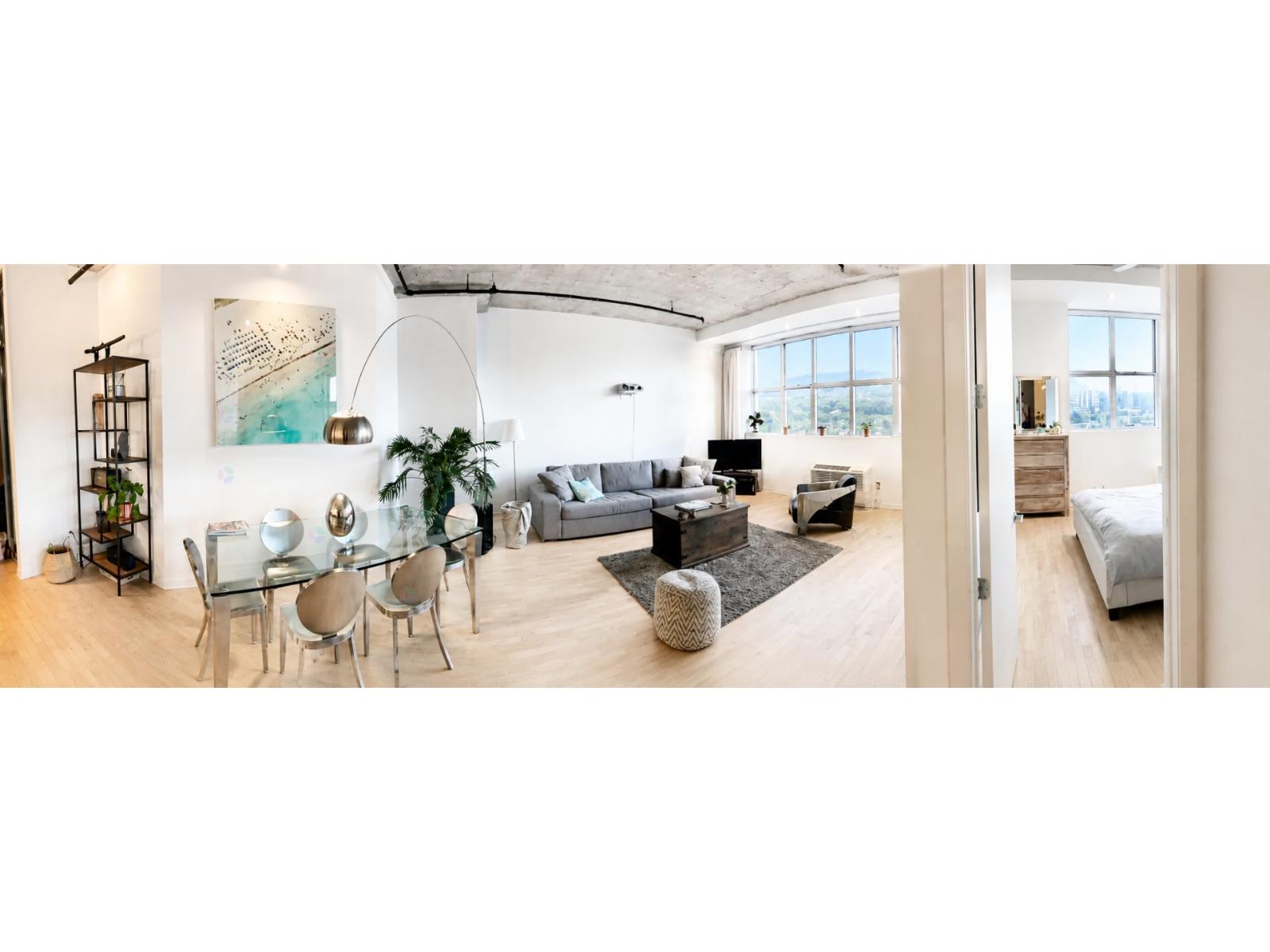 4530 Rue Clark