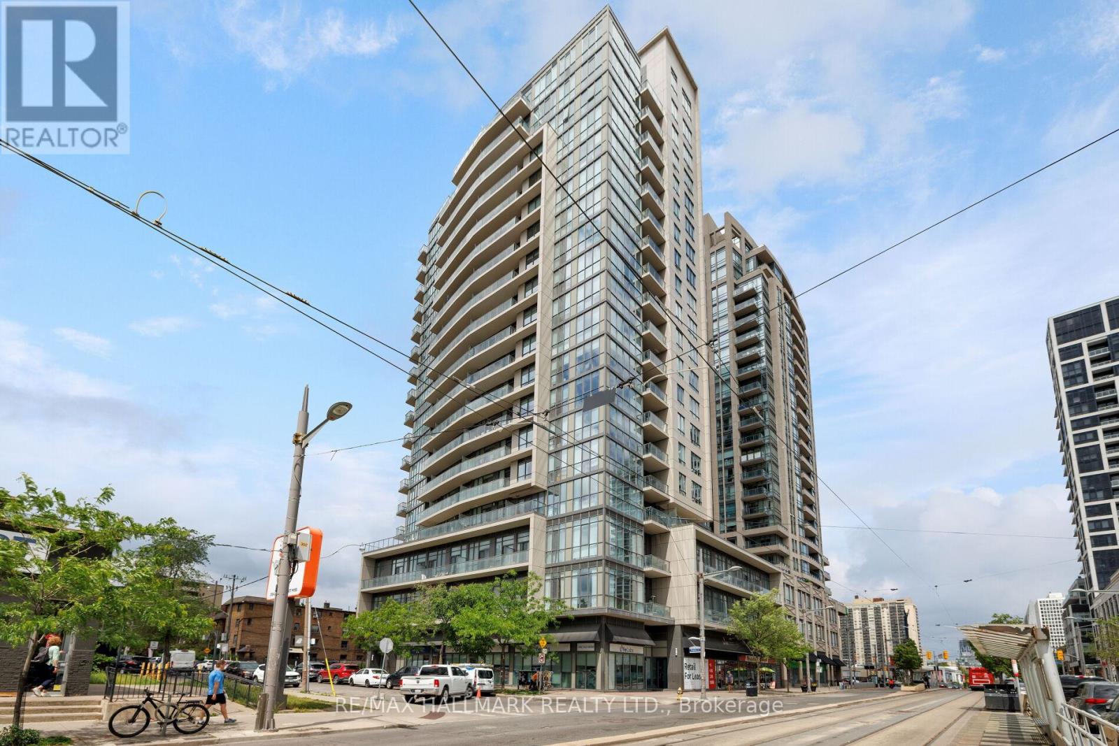 1401 - 530 ST CLAIR AVENUE W