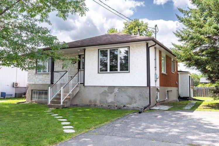 3590 Rue Gélineau