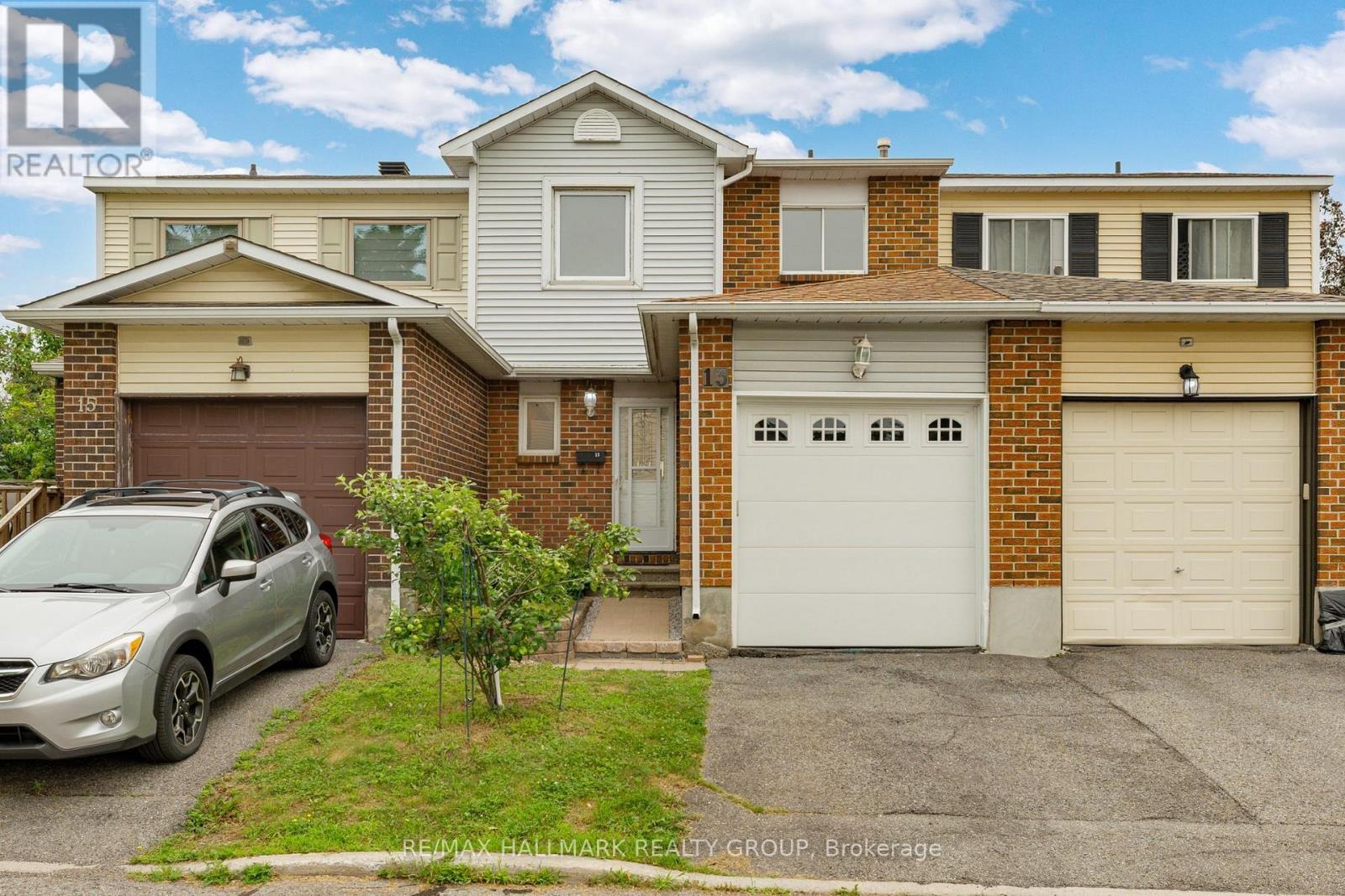 39 - 13 SUNRIDGE LANE