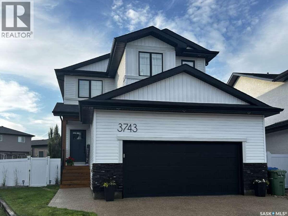 3743 Gee CRESCENT