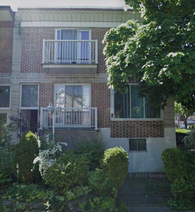 4022 Rue Simon