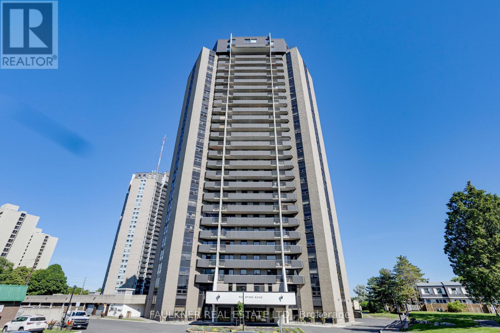 1104 - 900 DYNES ROAD