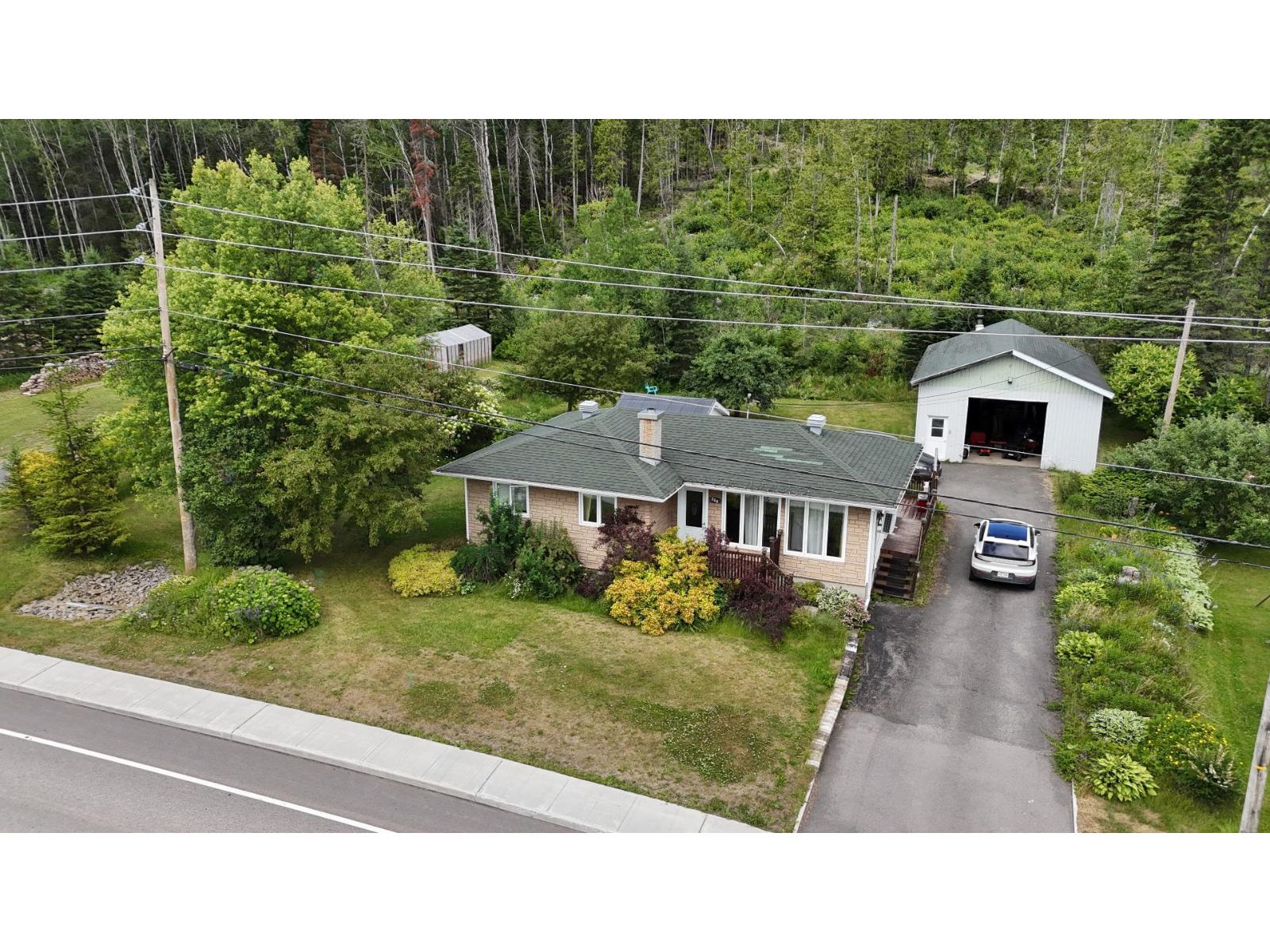 266 Rue St-Jean-Baptiste