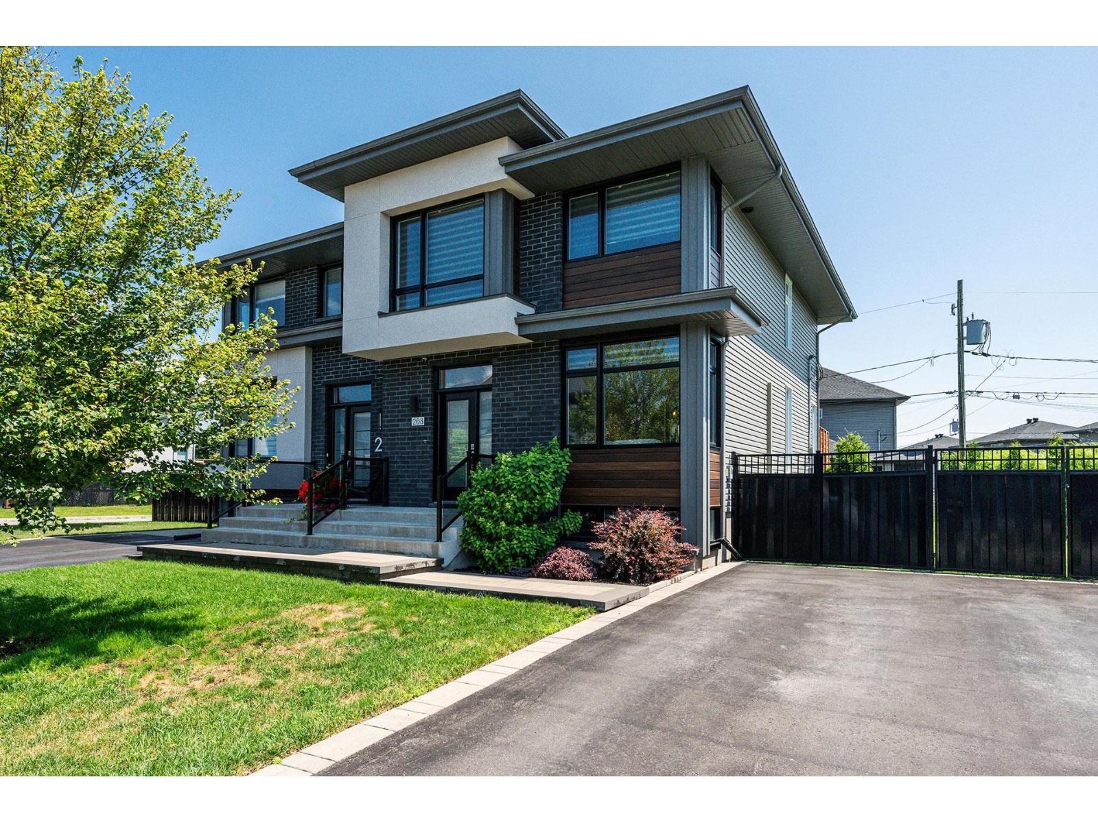 268 Rue Annie