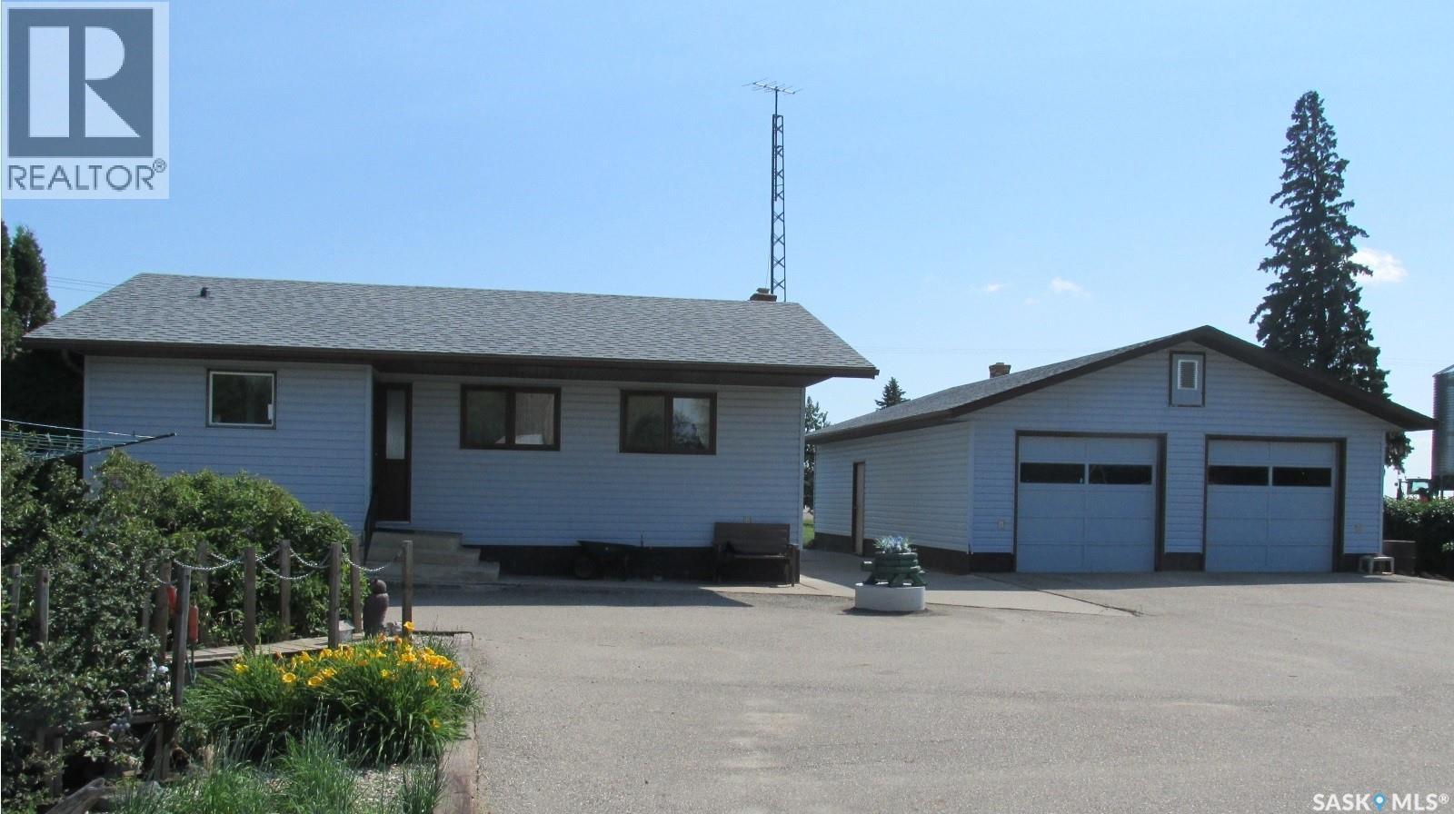 Acreage near old Nipawin bridge