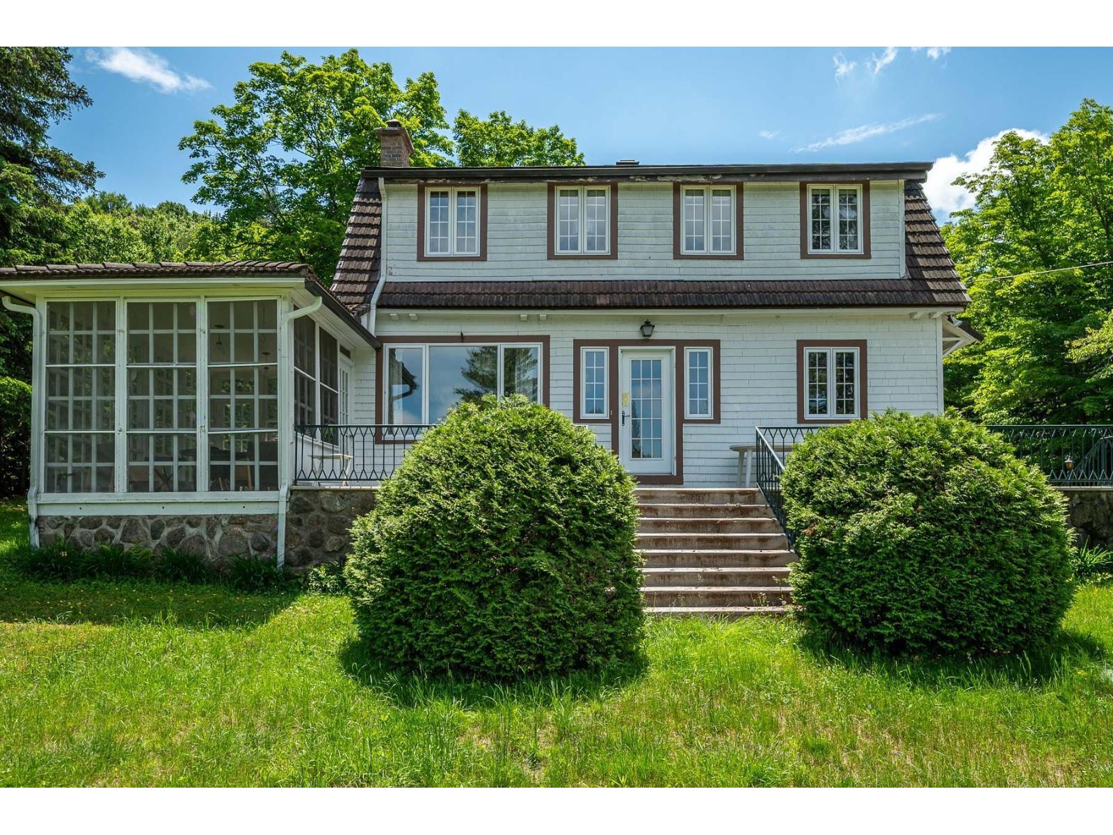 5274 Rue Morin