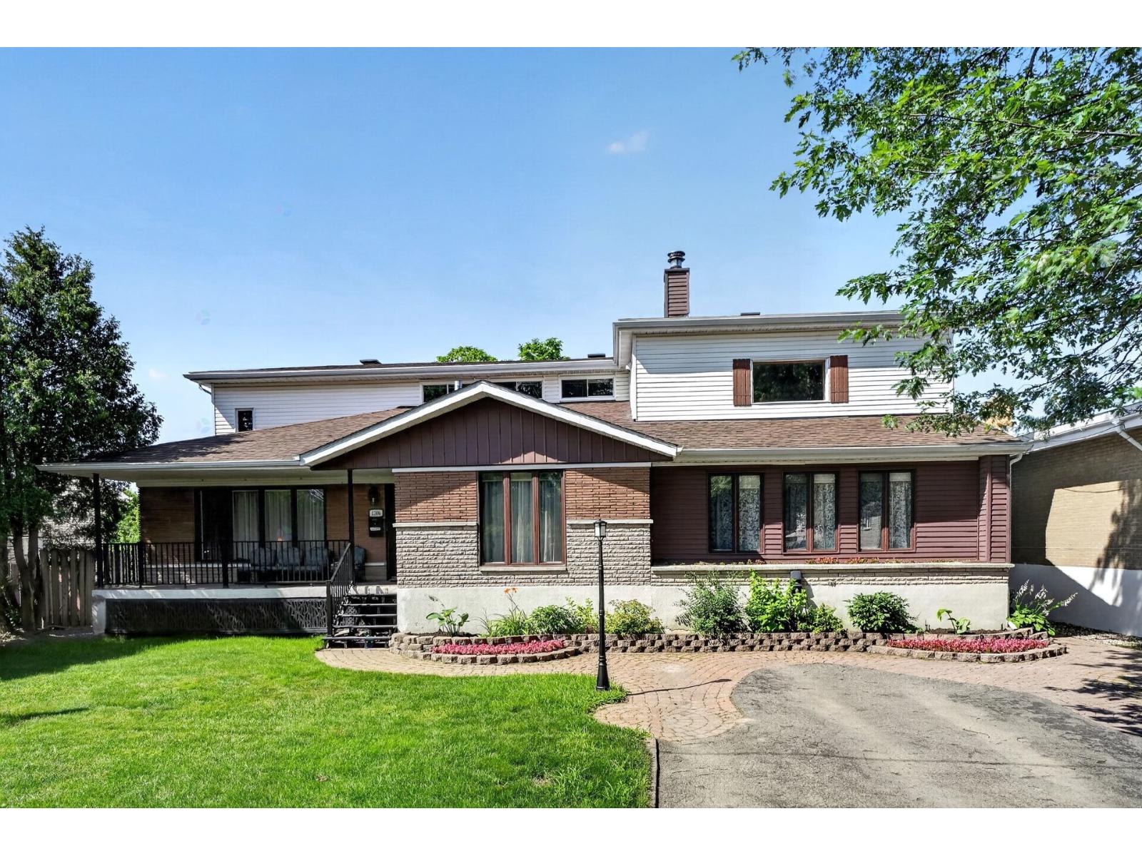 1300 Rue de Port-Royal