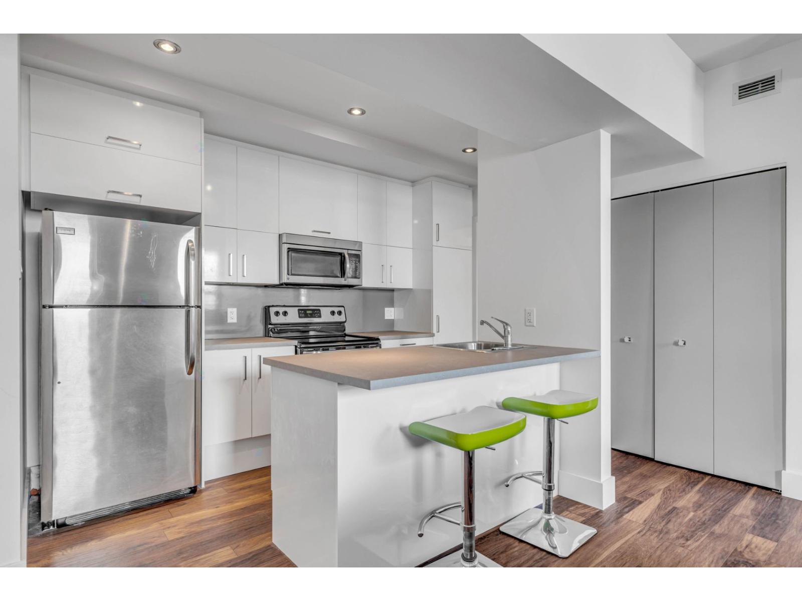 850 Av. de Vimy