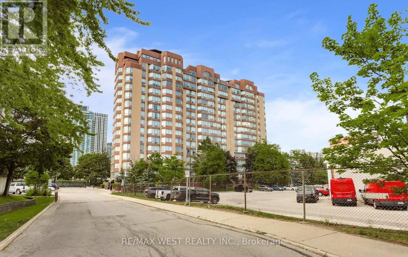 1410 - 25 FAIRVIEW ROAD W