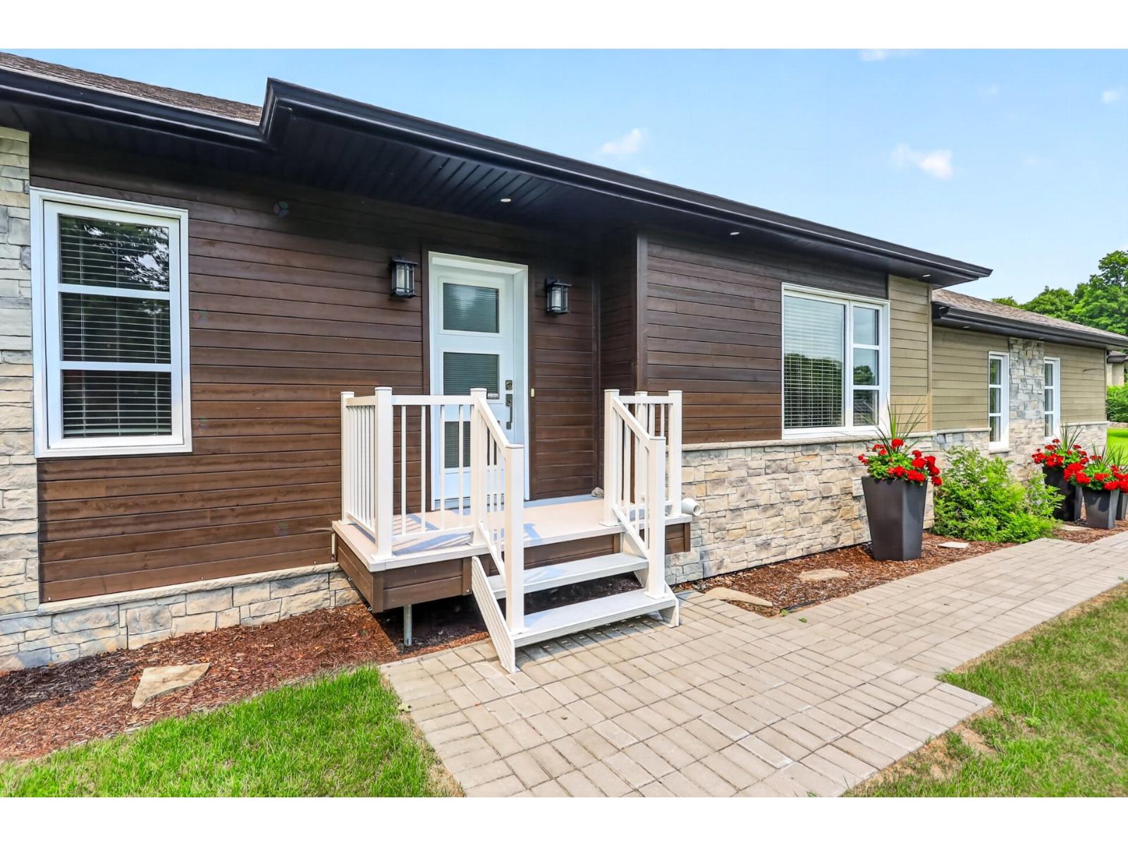 25 Rue Georgette Laurin