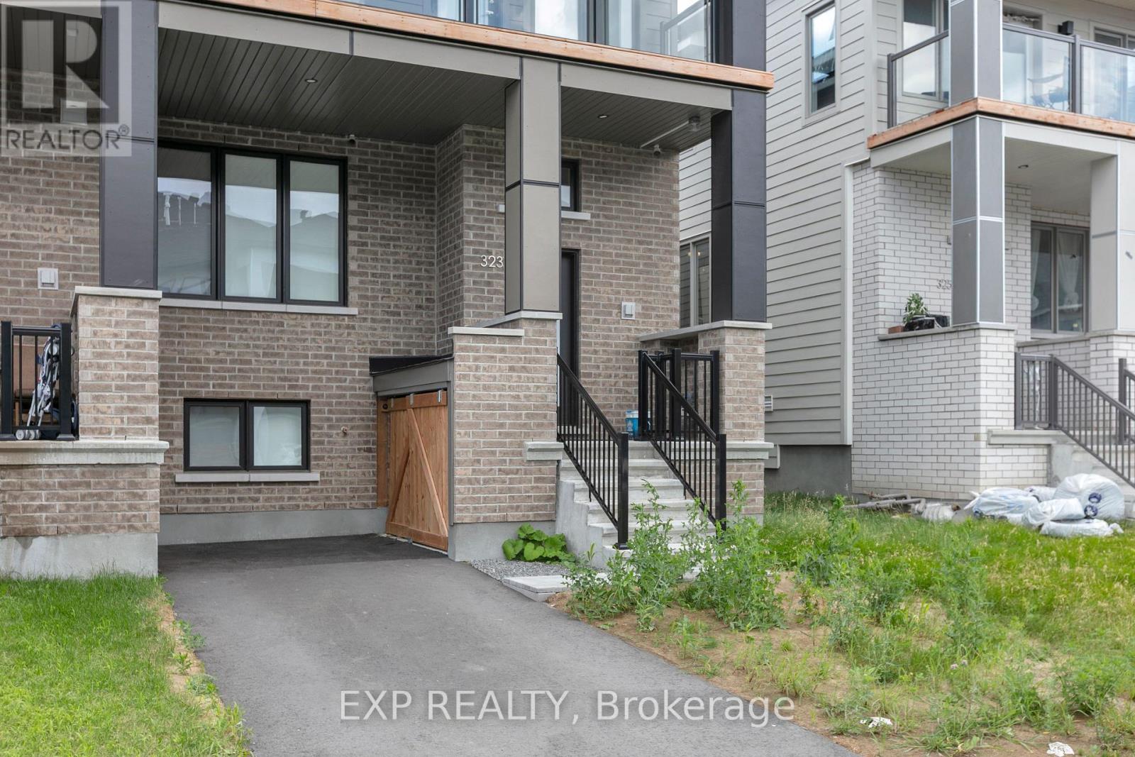 323 CATSFOOT WALK