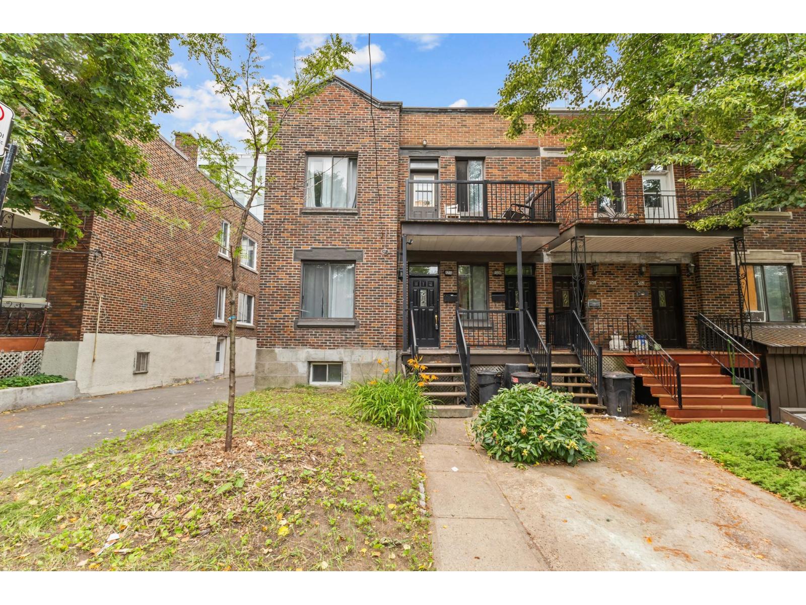 5214-5216 Av. Trans Island