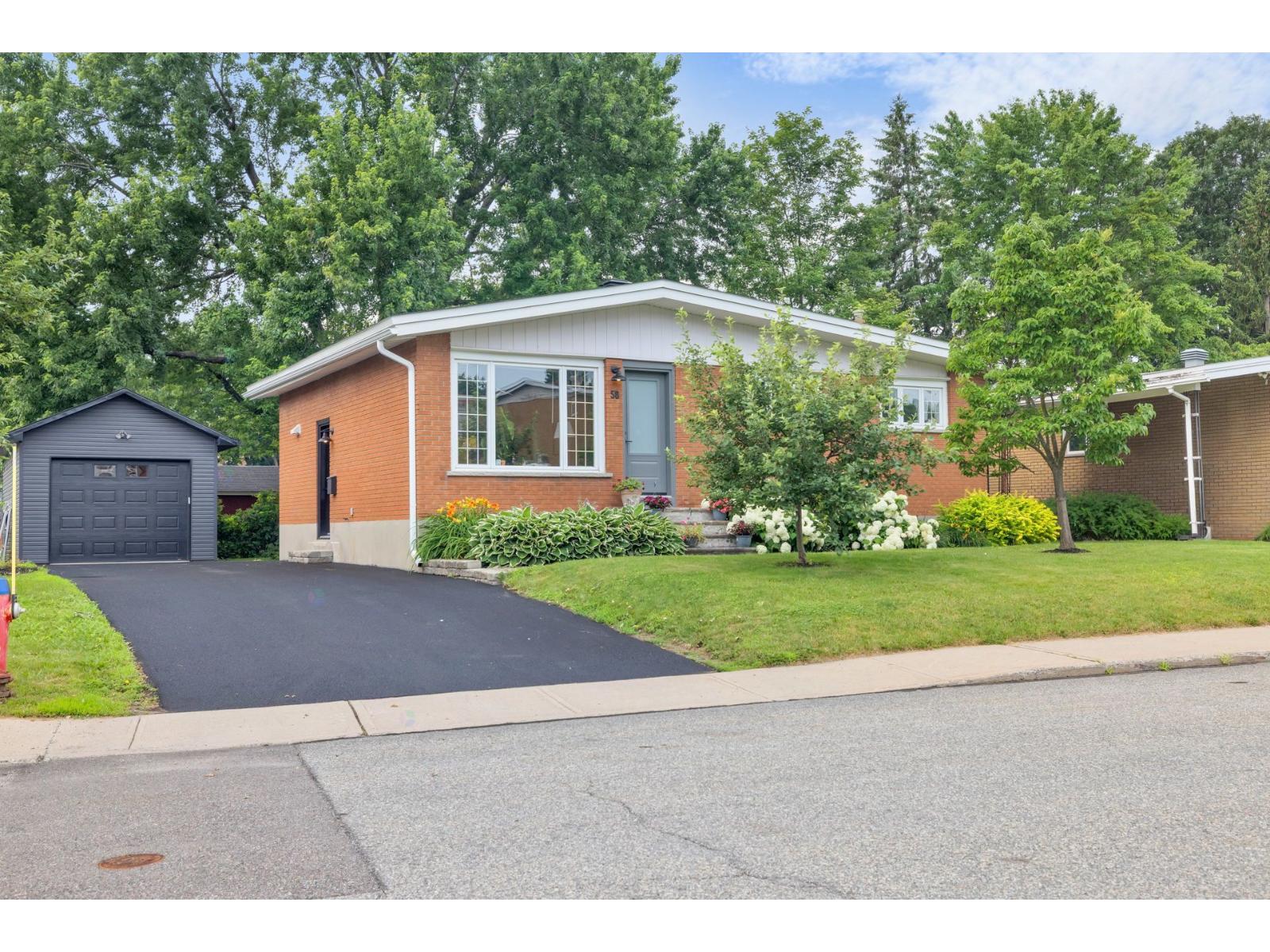 58 Rue Lessard