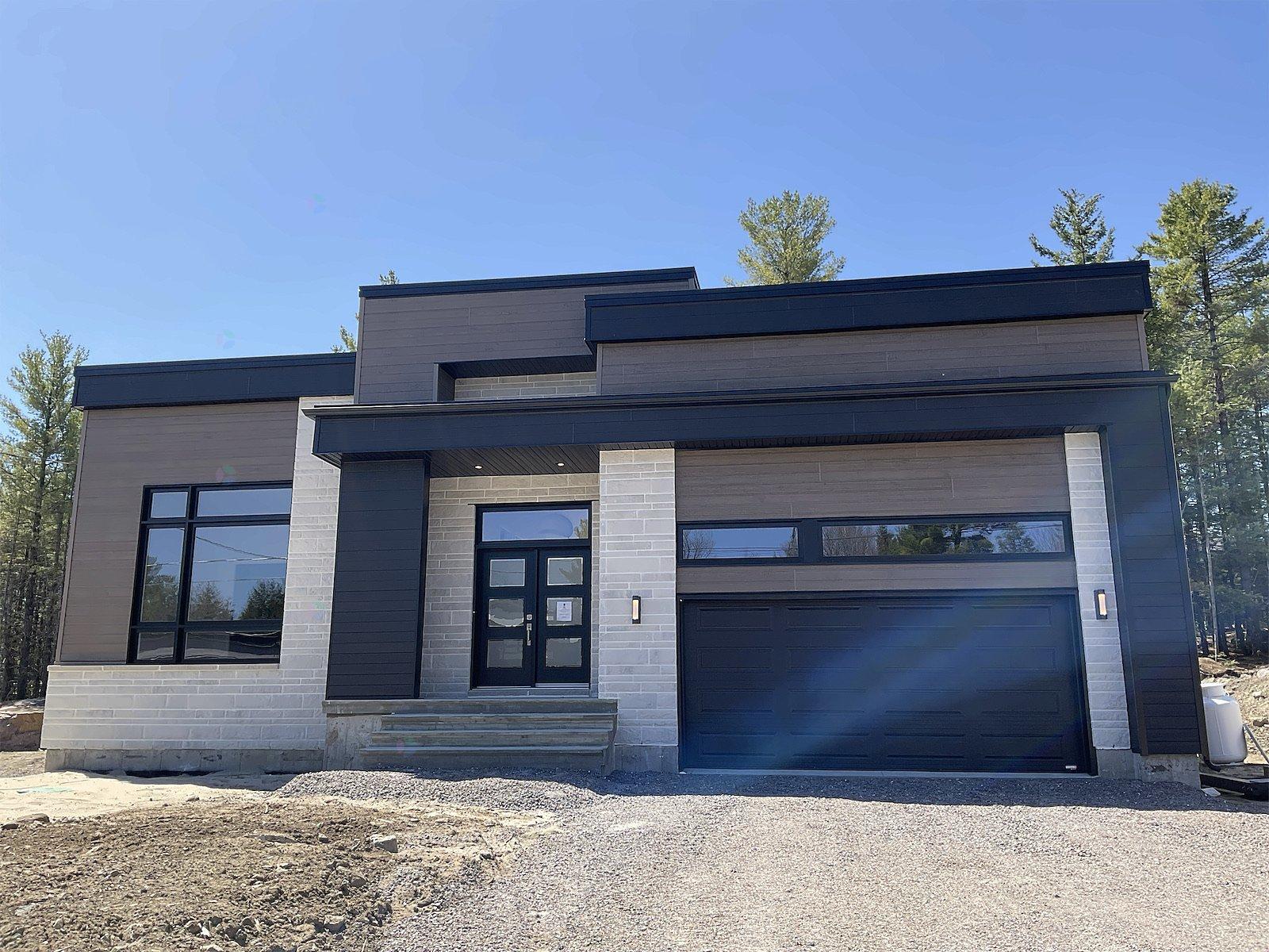 1267 Rue des Îles