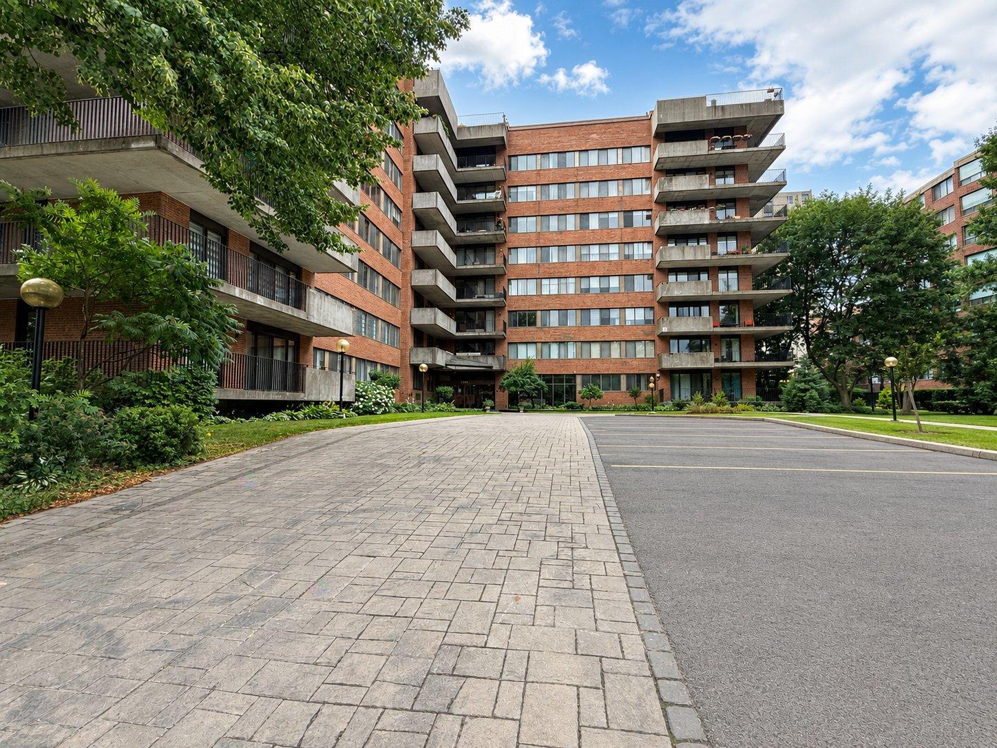 5720 Av. Rembrandt