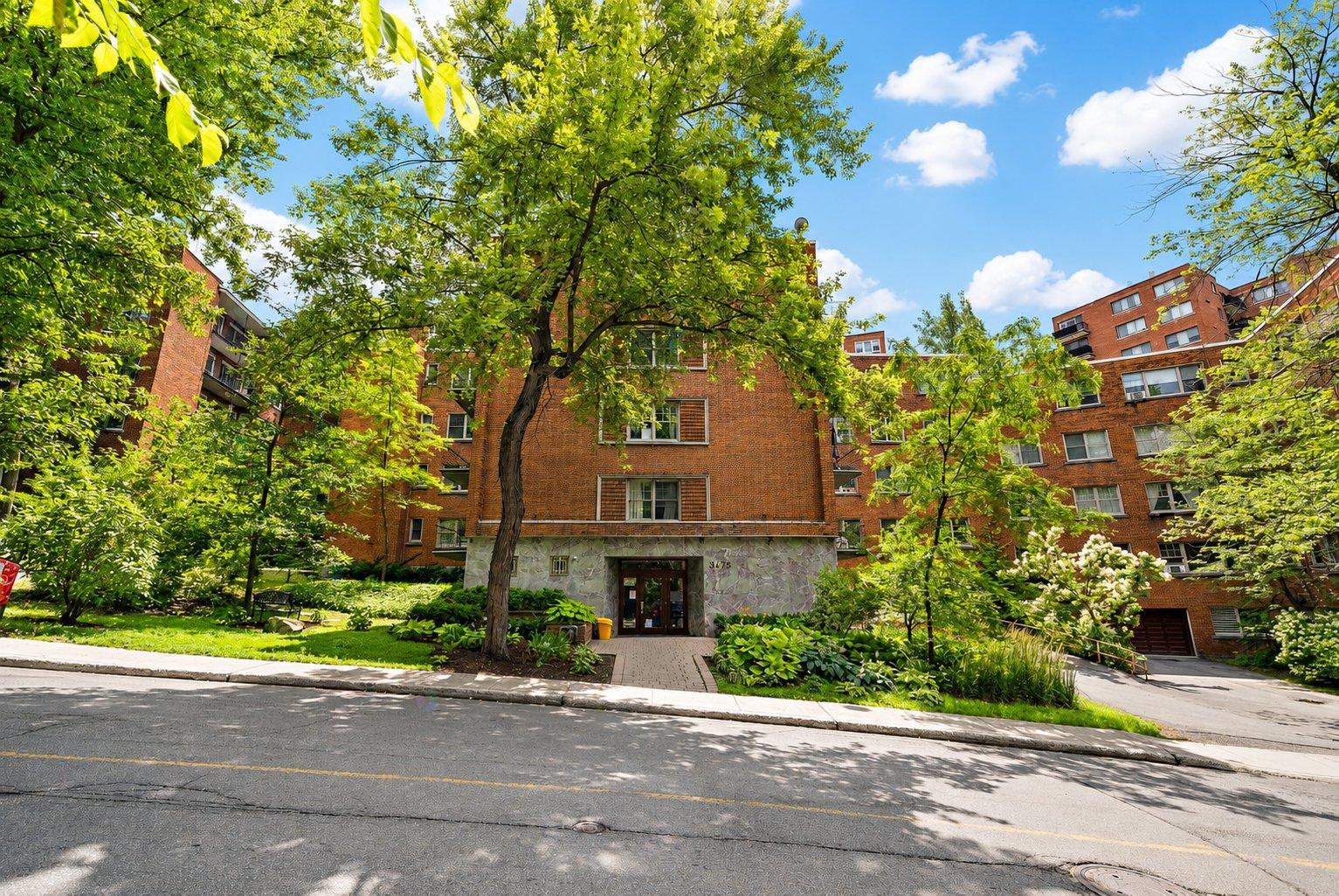 3475 Av. Ridgewood