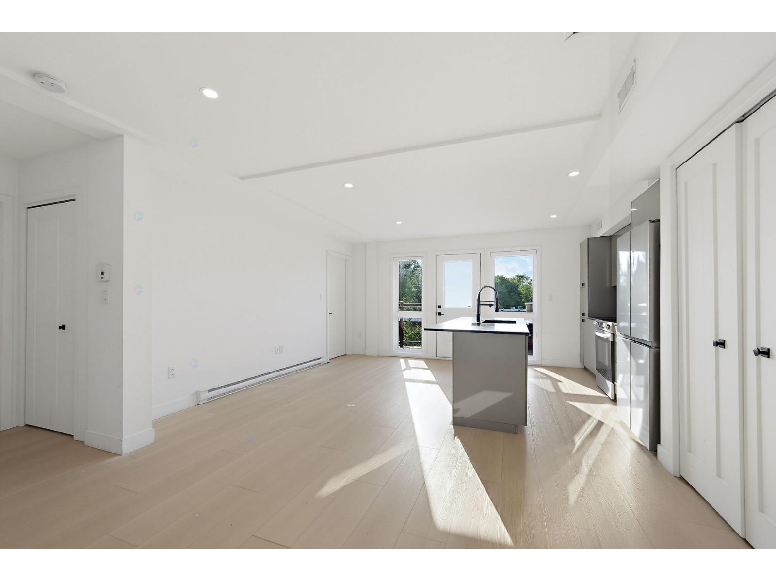 5350 Av. Victoria