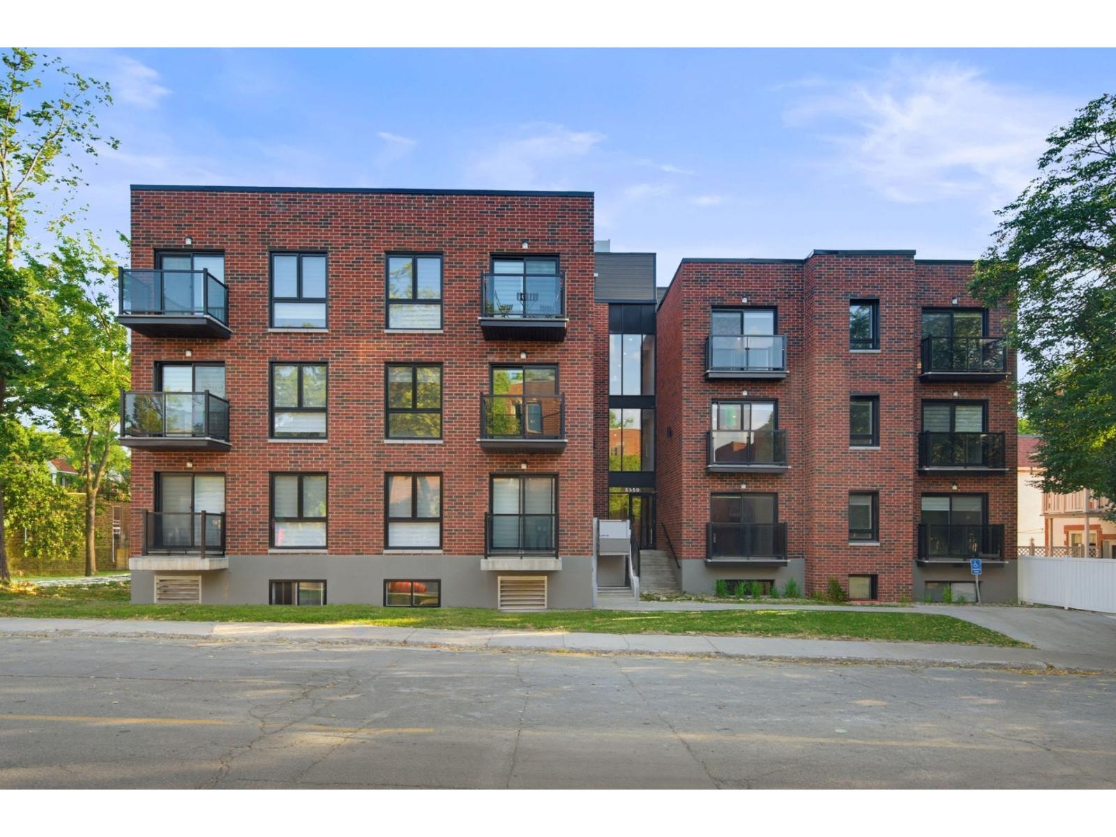 5350 Av. Victoria