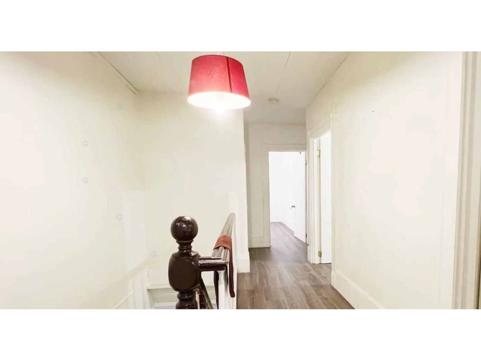 1392 Rue Laviolette