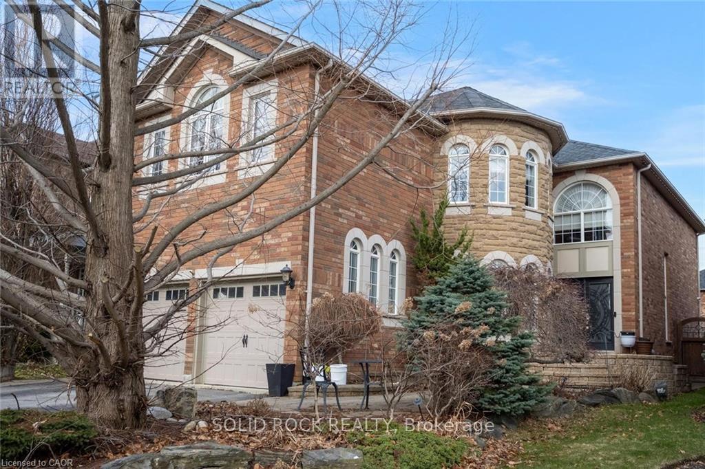 34 FORSYTH CRESCENT
