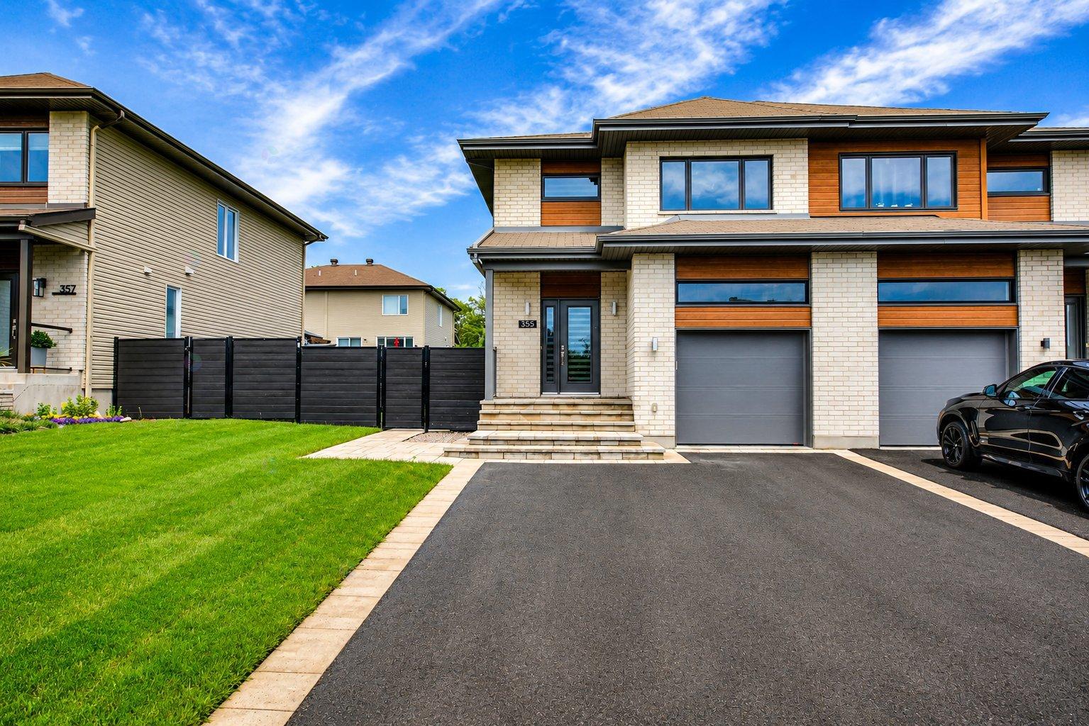 355 Rue Louise-Major