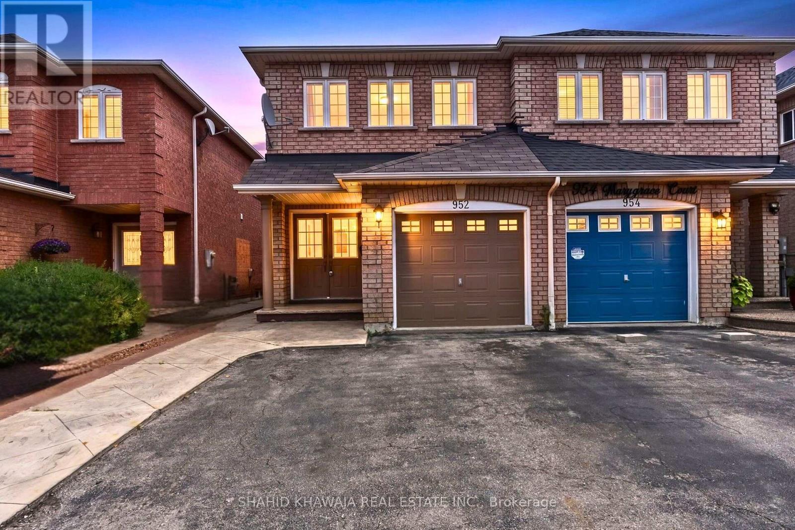 952 MARYGRACE COURT