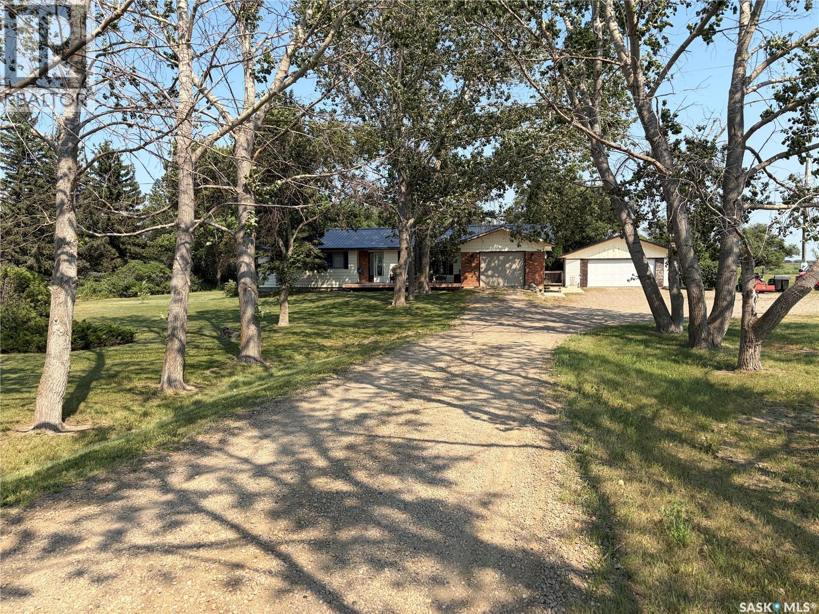 Emperingham Acreage