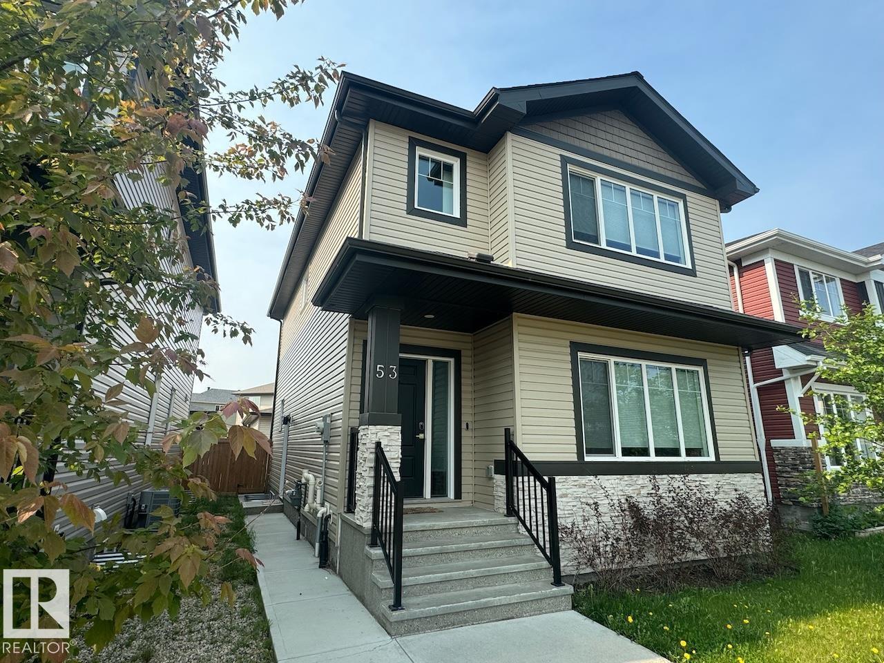 53 DILLINGHAM AV