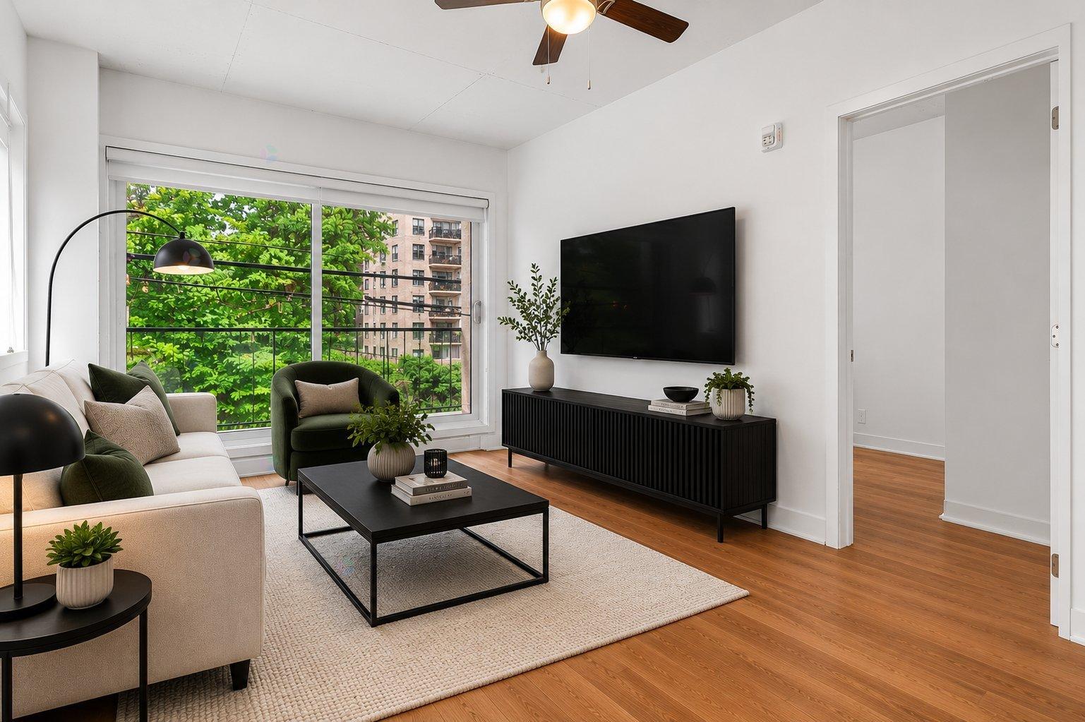 For rent: 300 Av. George-V, #202, Montréal (Lachine), Quebec