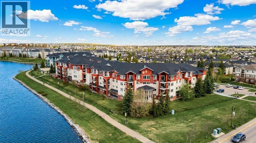 201, 162 Country Village Circle NE