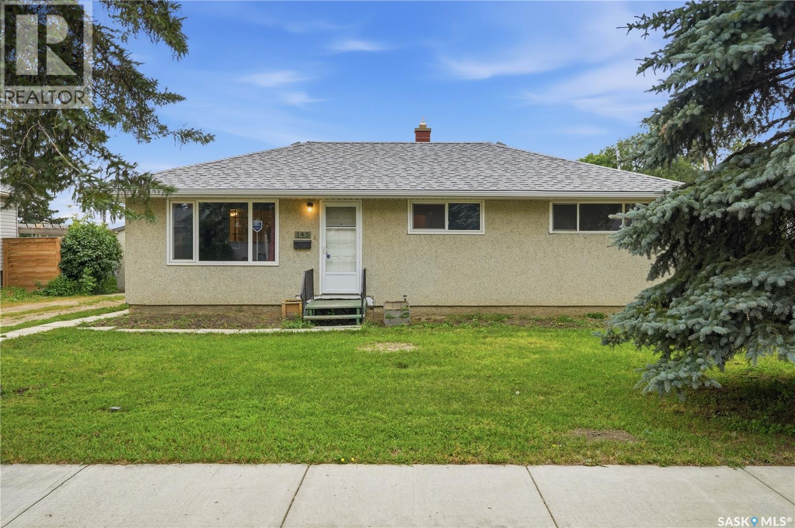 145 Ellison CRESCENT