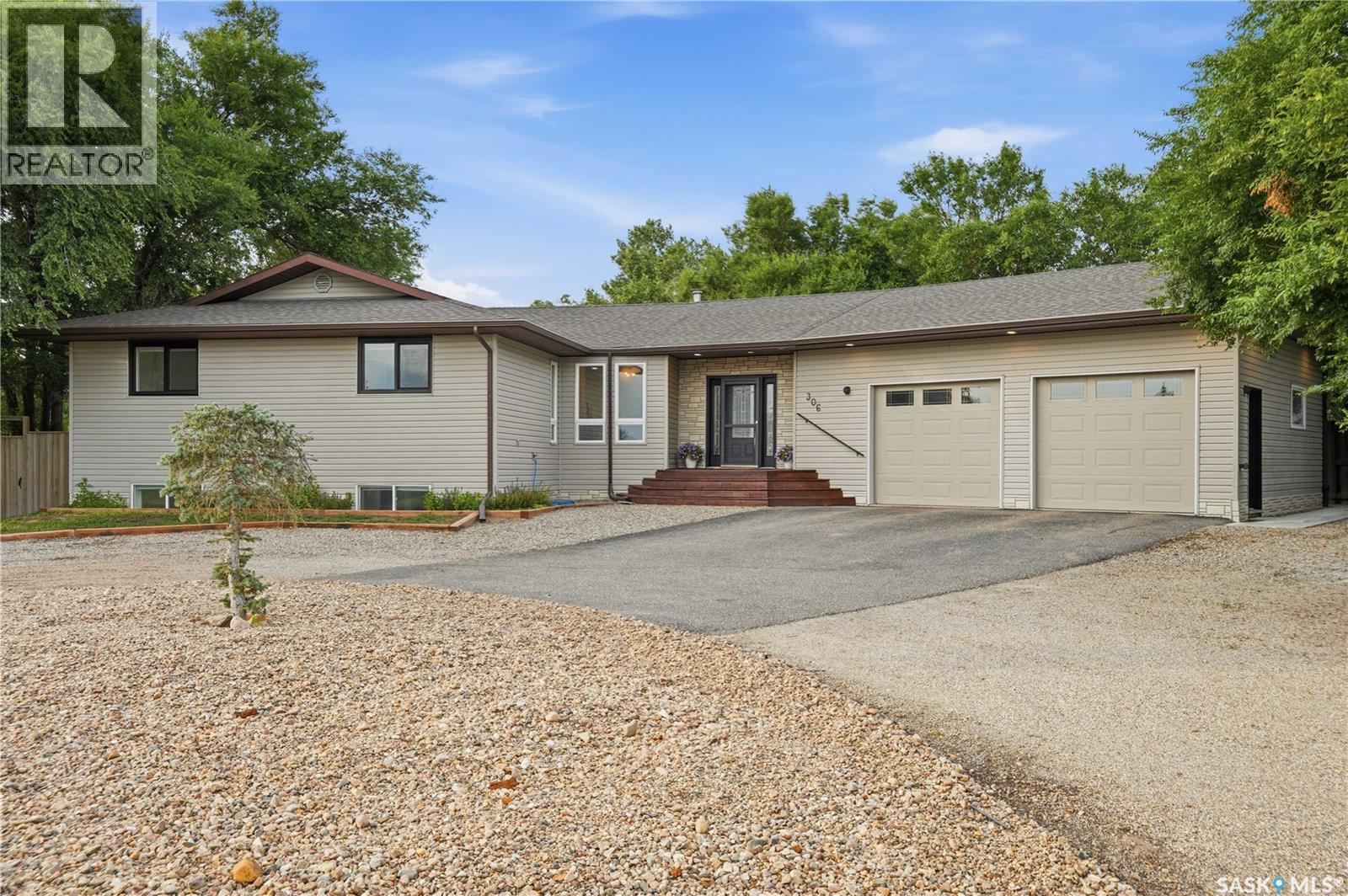 306 Valleyview BOULEVARD