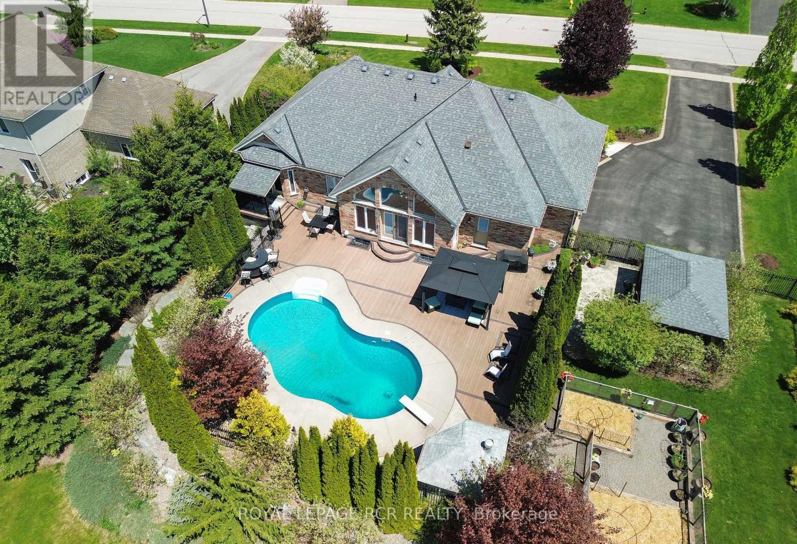 27 ISLAND LAKE ROAD