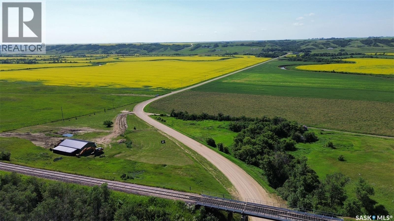 Lumsden Valley 2.5 Acres with Shop