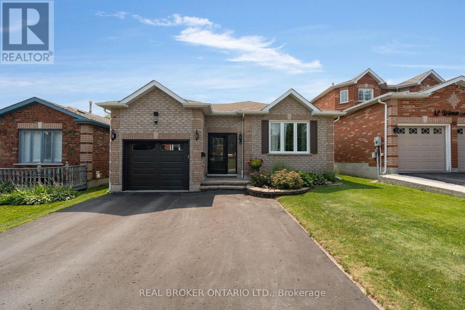 10 WISMER AVENUE