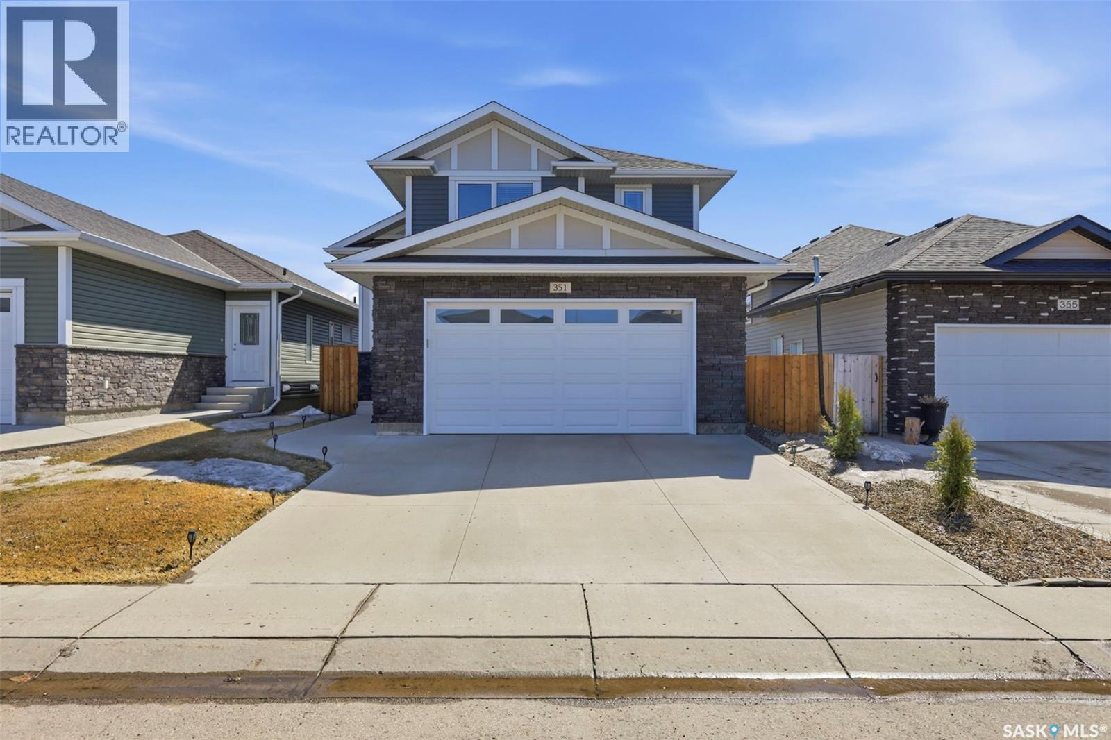 351 Kolynchuk MANOR