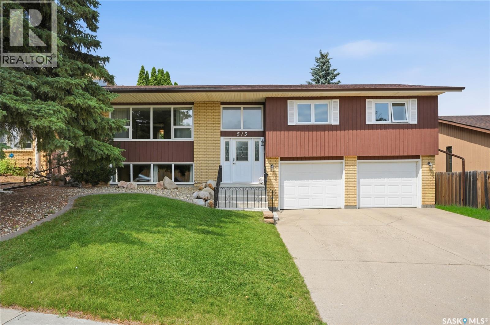 515 Frobisher CRESCENT