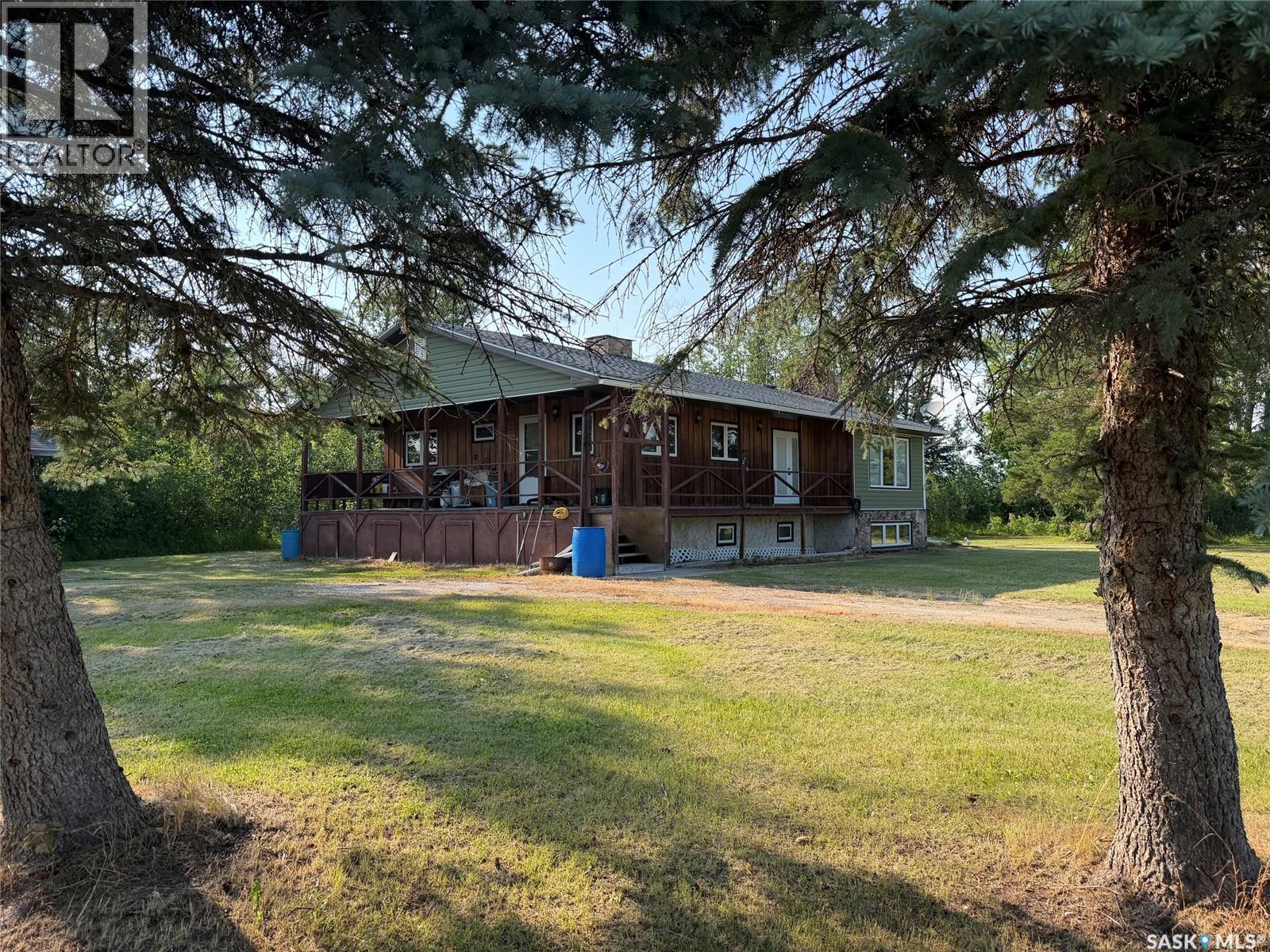 Mackie Acreage