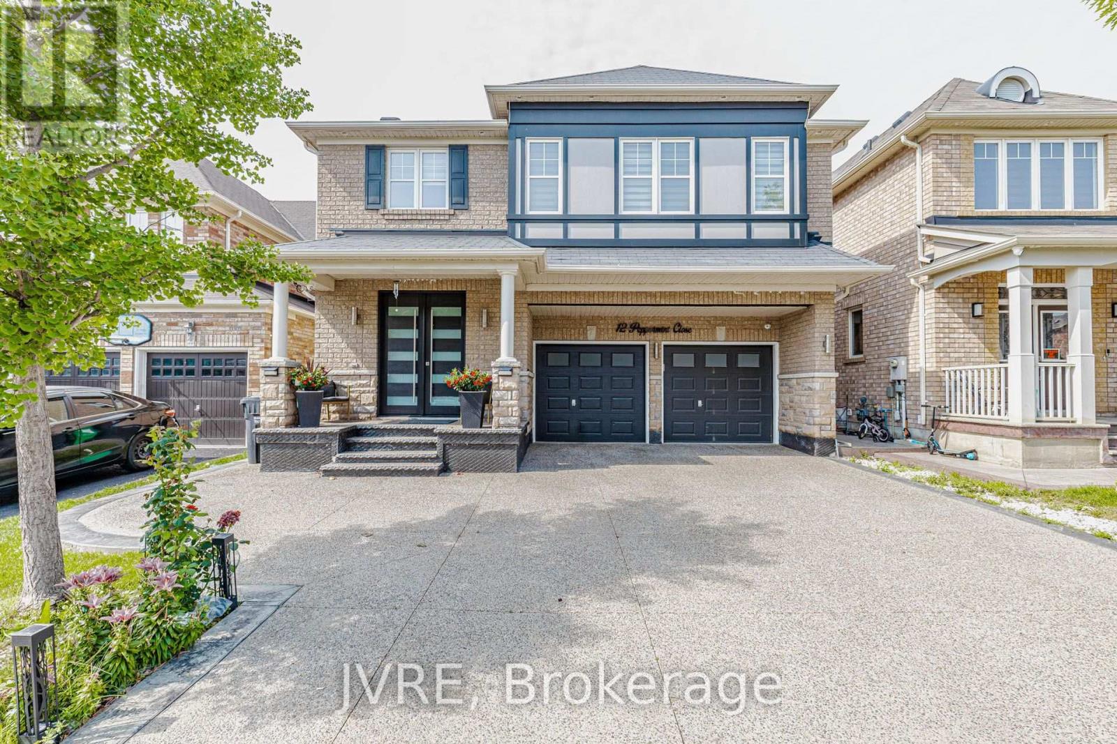 12 PEPPERMINT CLOSE